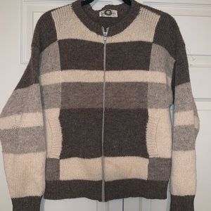 100% wool hand crafted VINTAGE Kauri Kraft sweater